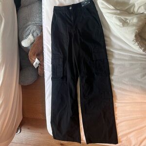 hollister ultra high rise baggy cargo pants